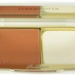 Chanel Stylo Ombre et Contour cienie do powiek w kredce odcień 09 Rouge Noir 0,8g