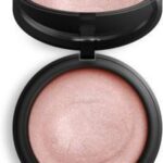 AVON True Matująco-upiększający krem BB SPF 15 Extra Light 30ml